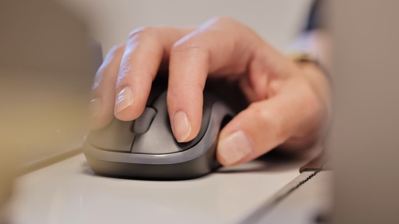 Detailed hand movement using wireless mouse, everyday digital office routine