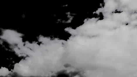 animación de nubes que se mueven sobre un fondo negro