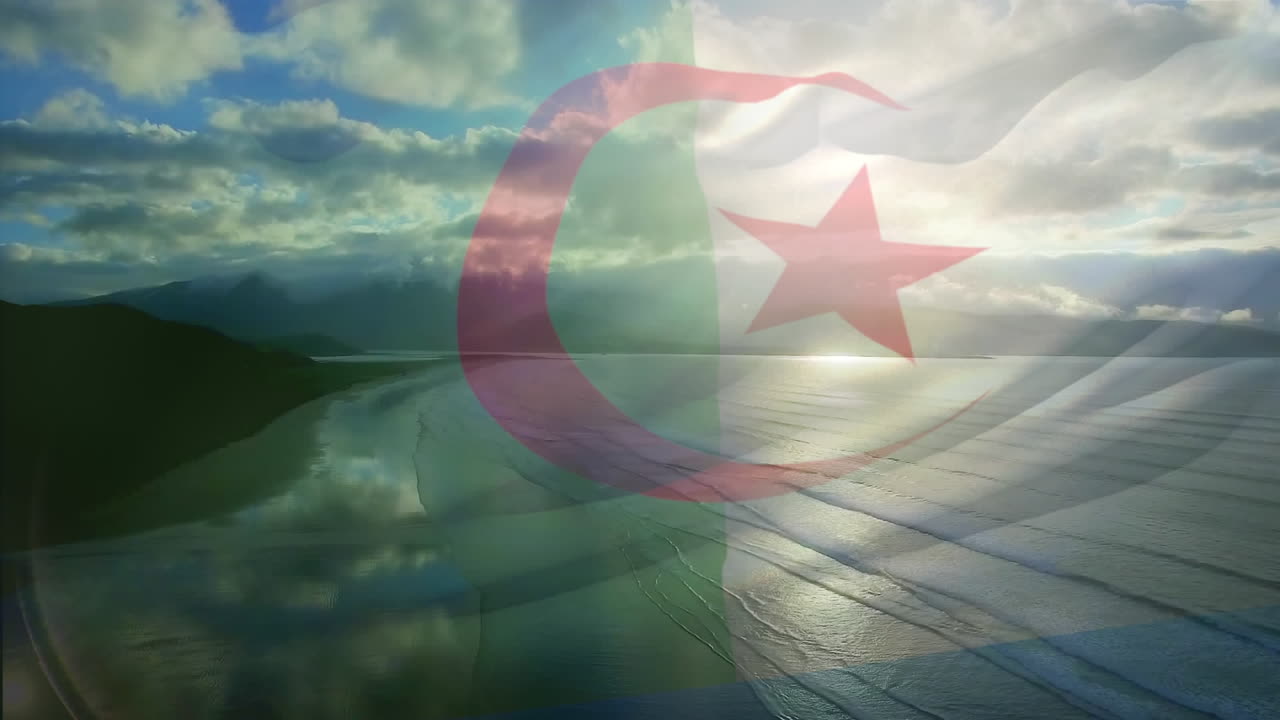 디지털 작곡 알제리 발이 바다의 파도에 대한 공중 사진에 반하여 흔들리고 있습니다.