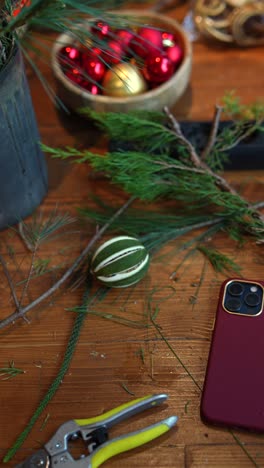 suministros y decoraciones de artesanía navideñas