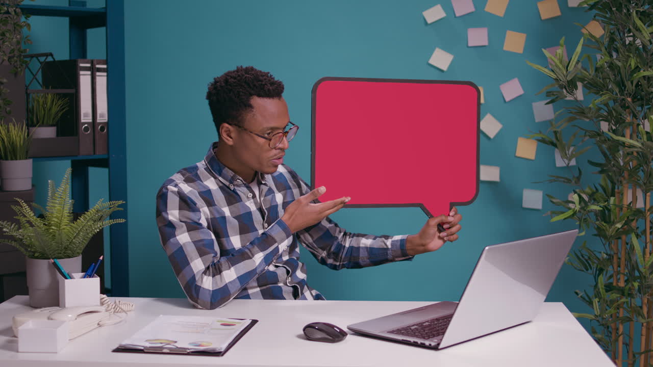 Employee using speech bubble on remote videocall conversation