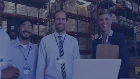 animación de iconos y datos sobre diversos empresarios que trabajan en el almacén