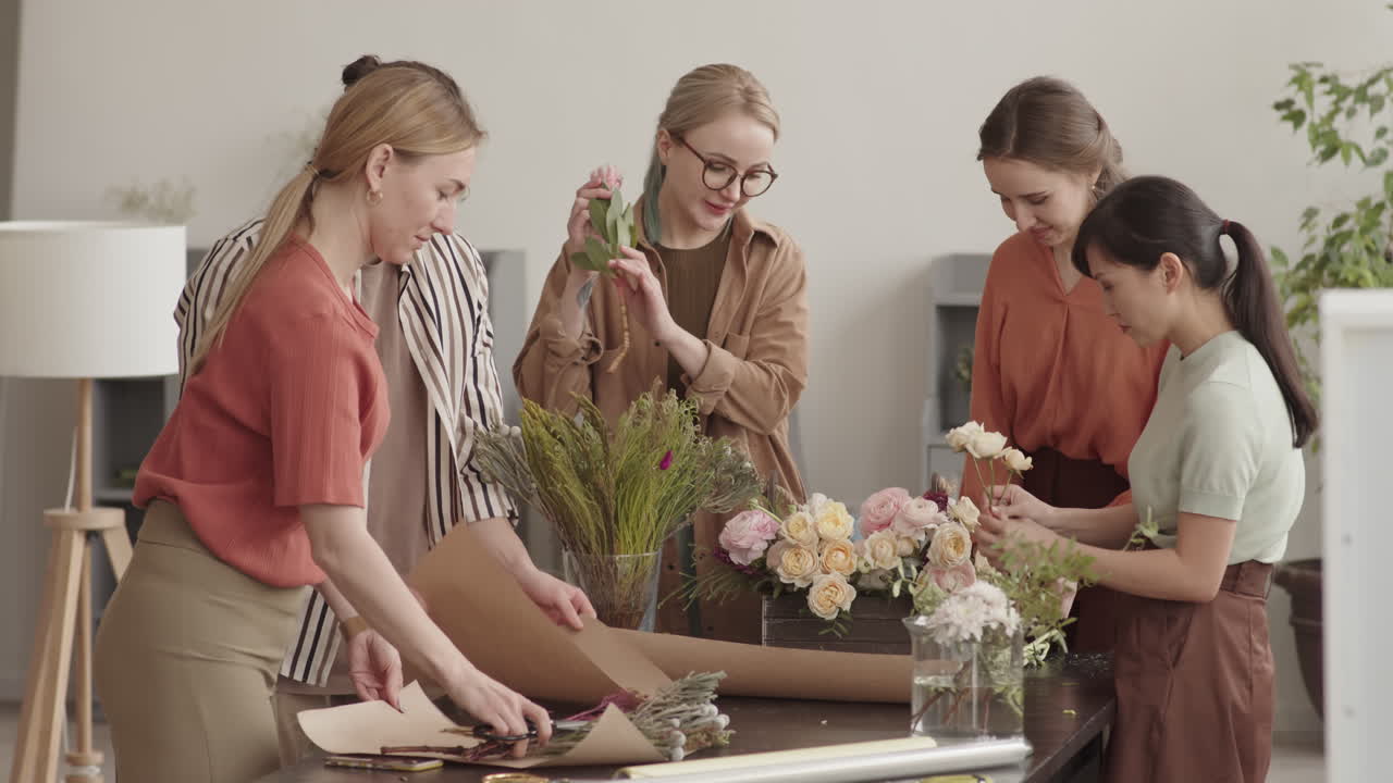 Workshop i blomsterdesign.