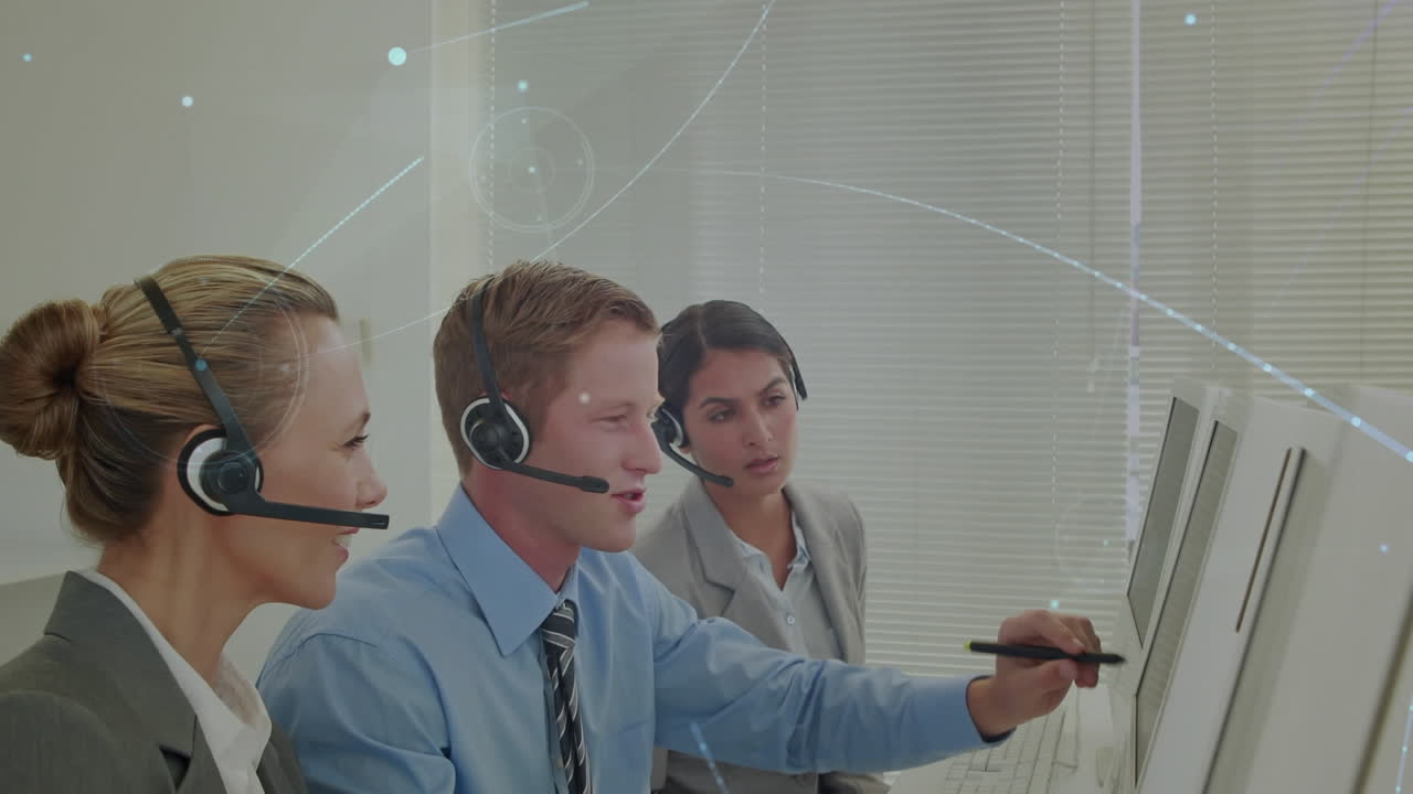 전화 헤드 ⁇ 을 착용 한 사업가 들 을 통한 연결 네트워크 의 애니메이션