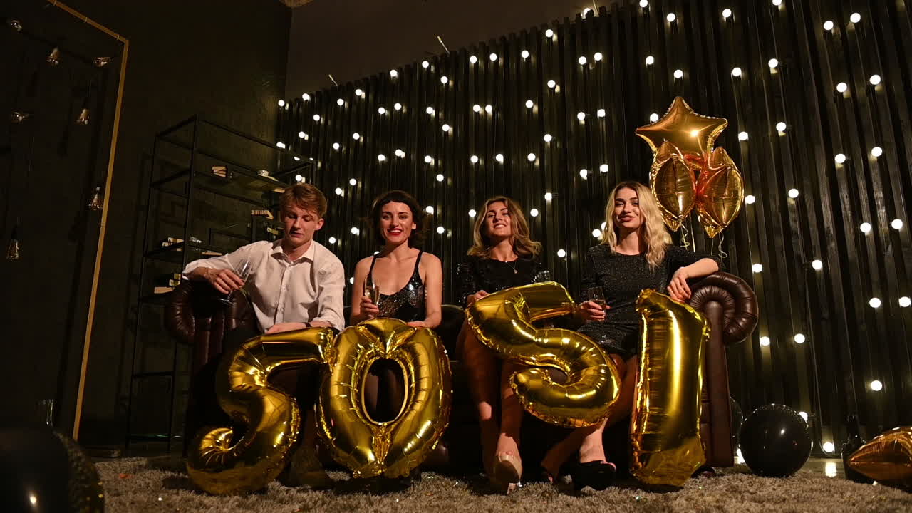 с новым годом 2021