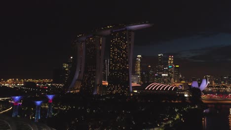 marina bay sands at night