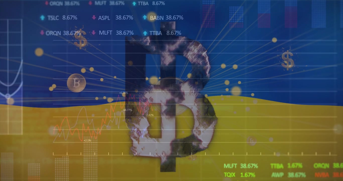 Animazione di elaborazione dati e mercato azionario sulla bandiera dell'Ucraina e simbolo del Bitcoin