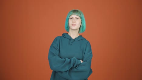 la joven a la que le gustó y aprobó las noticias que oyó.