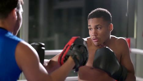 sesión de entrenamiento de boxeo