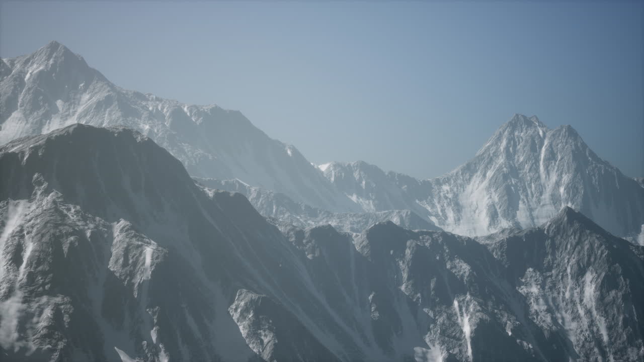 ⁇ 은 날에 큰 산 정상