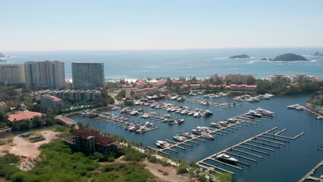 Port-of-Ixtapa.-Zihuatanejo-Marina-with-drone