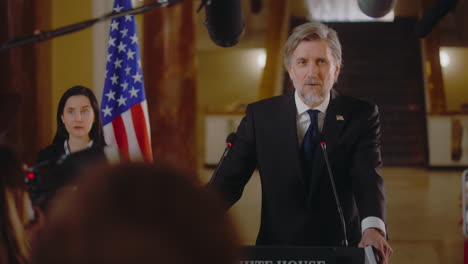 conferencia de prensa en la casa blanca