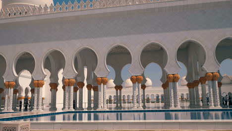El-Hermoso-Taj-Mahal-En-Dubai