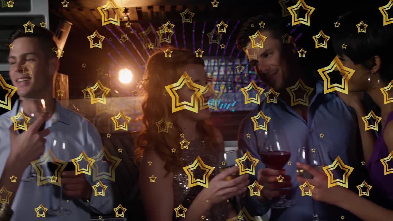 파티하는 친구들 위에 황금 별의 애니메이션