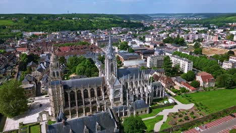 catedral de evreux, en la normandía, en francia