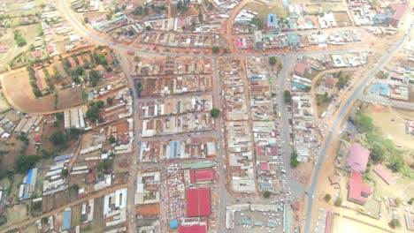 Vista-Aérea-De-Drones-De-La-Comunidad-Rural-En-Kamatira,-West-Pokot,-Kapenguria,-Kenia