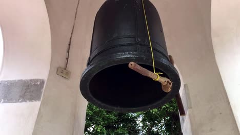 la campana de phra pathom chedi