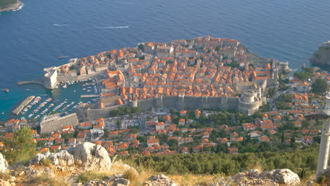 vista aérea del casco antiguo de dubrovnik