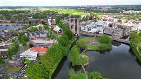 Aerial-video-of-residential-area-of-Amersfoort-Nieuwland,-The-Netherlands