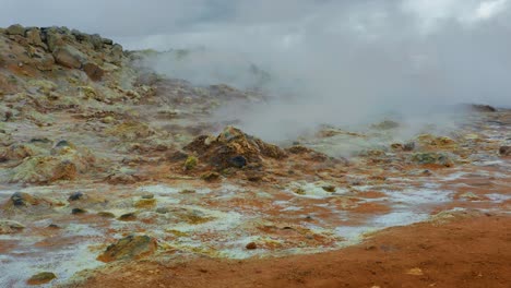 aguas termales en hverir, islandia