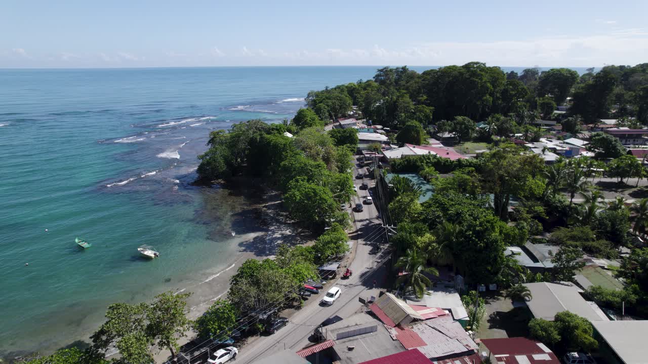 ciudad costera en américa central