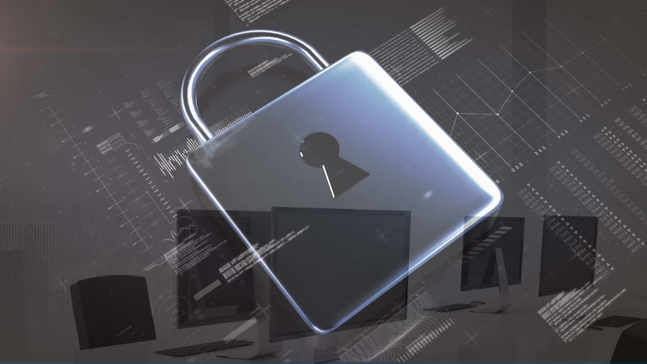 animación del candado digital y procesamiento de datos en computadoras en la oficina