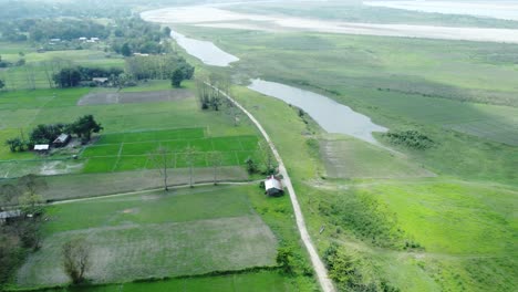 Drohnenaufnahme-Der-Größten-Flussinsel-Asiens,-Majuli-Island