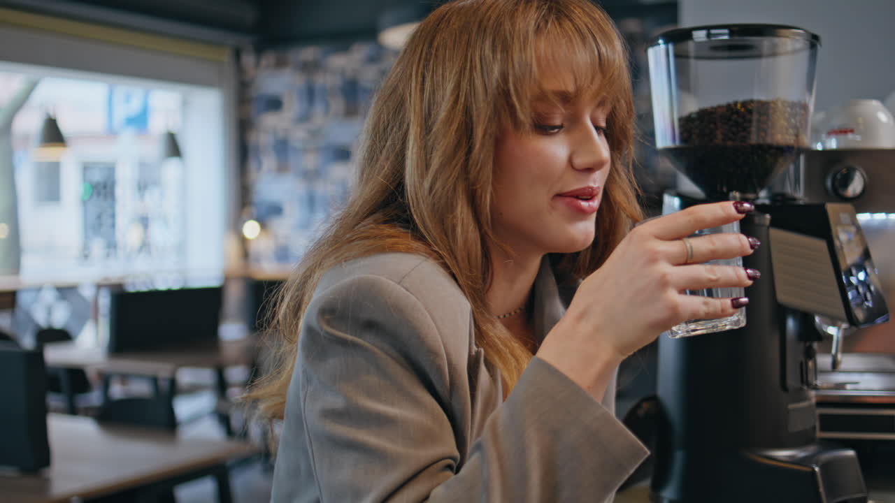 Corporate couple enjoying break at bar counter closeup. Relaxed businesswoman