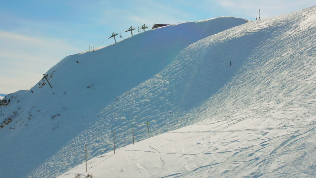 은 날 에 프랑스 의 알프스 산맥 의 공중 풍경