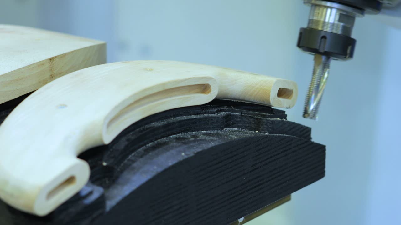 cnc 목재 가공 목재 가공 기계, 산업의 현대 기술.