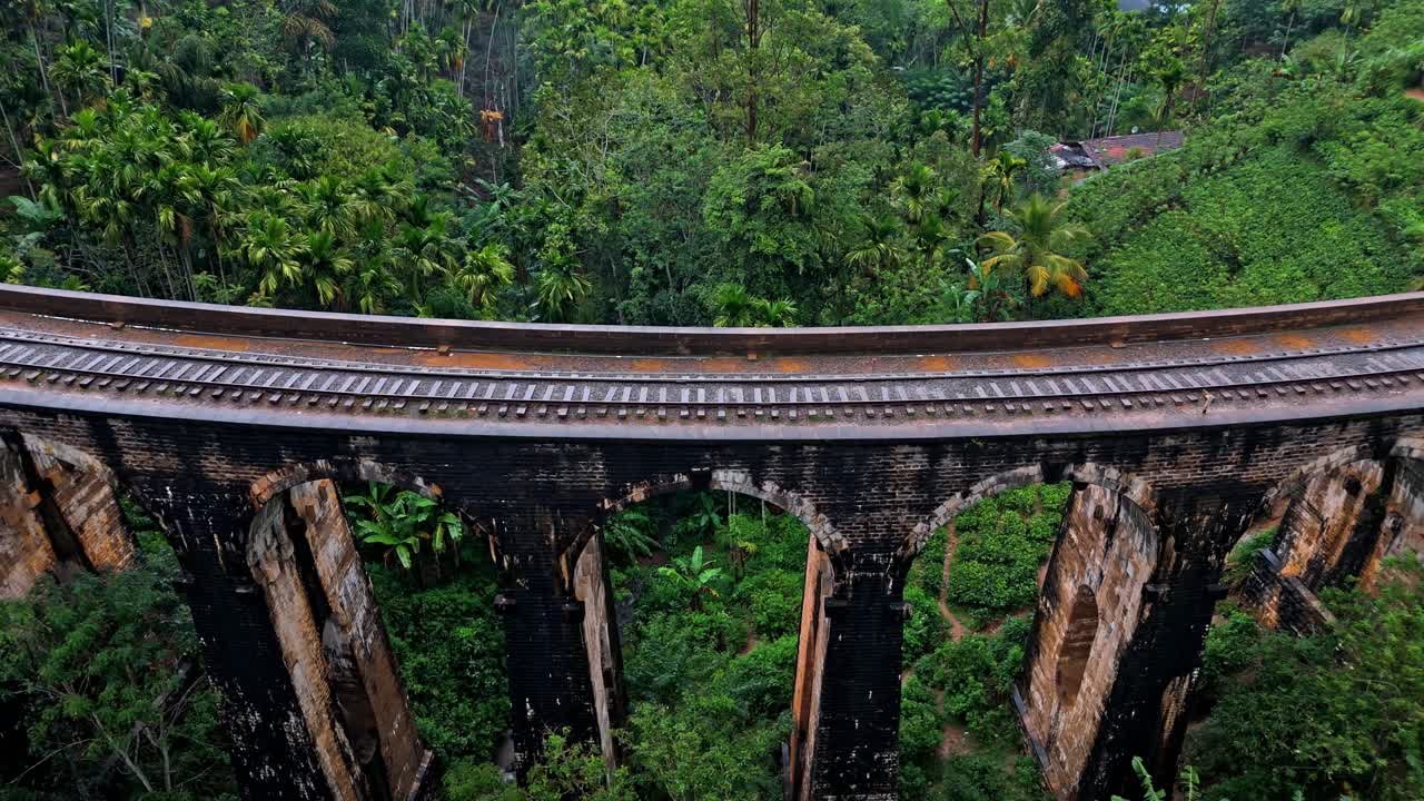 Stunning aerial drone footage of the famous Nine Arches Bridge in Ella, Sri Lanka.