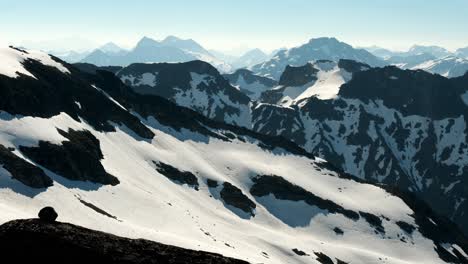 Schneebedeckter-Hang-Des-Tszil-Berges-In-Der-Nähe-Von-Mount-Taylor-In-British-Columbia,-Kanada