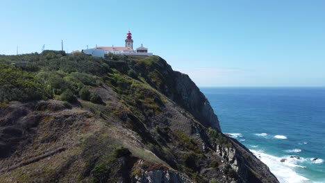 Faro-En-Portugal,-Cabo-Da-Roca,-Océano-Atlántico,-Vista-Drone-4k,-Escénico