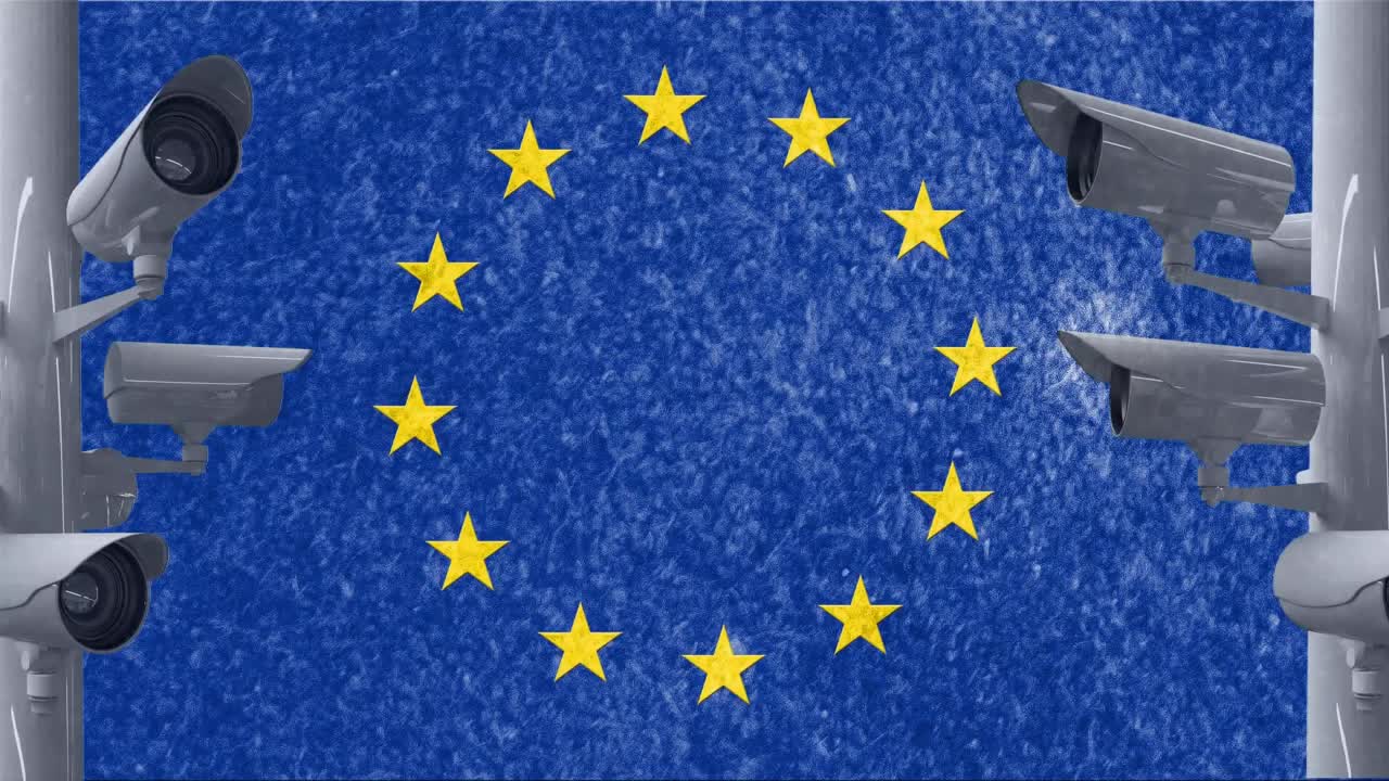 Sistemi di sorveglianza su stelle in rotazione su sfondo blu