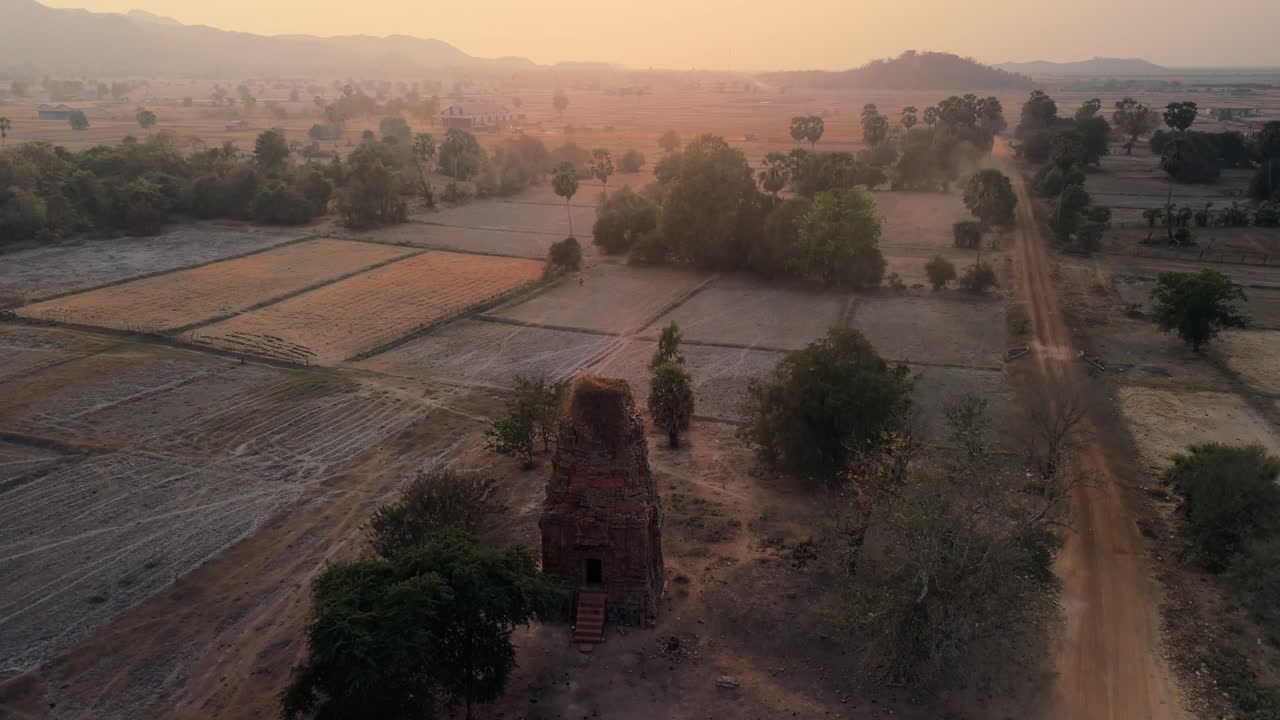 Prasat Pros durante l'ora d'oro.