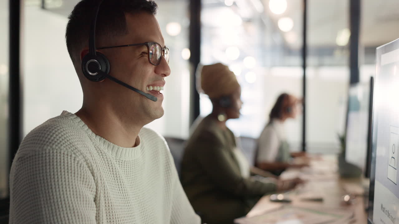 Contact us, crm or happy consultant in call center