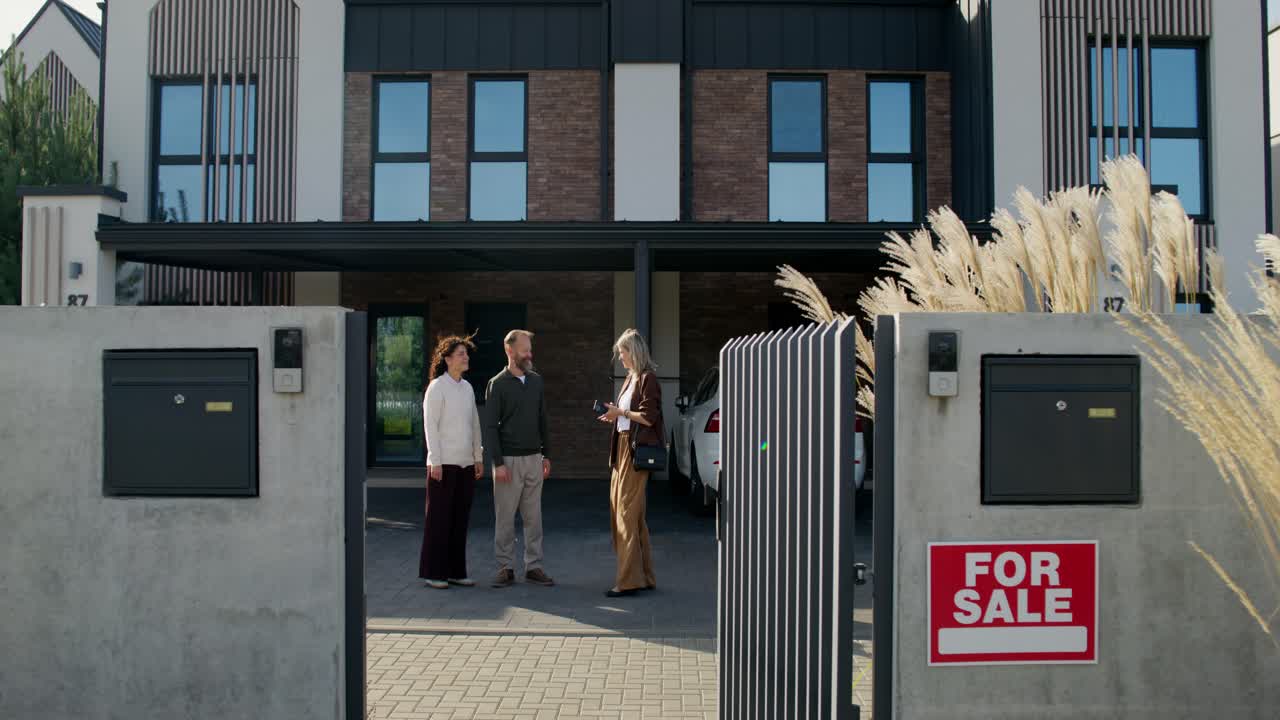 casa para la venta - casa moderna en la ciudad