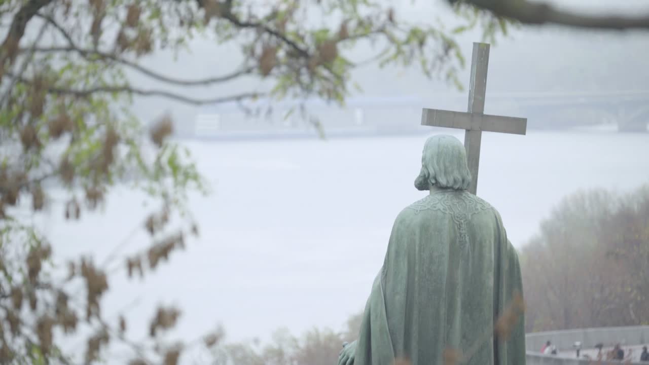 키예프: 볼로디미르 대왕의 기념비