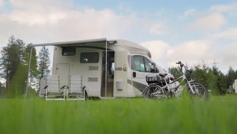 Family-vacation-travel-RV,-holiday-trip-in-motorhome,-Caravan-car-Vacation.