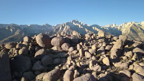 Rocky-Terrain-in-Deserts-of-California's-Eastern-Sierra-Mountain-Landscape---Aerial-Flight-Reveal-of-Beautiful-Nature-Scenery