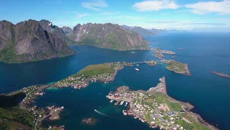 Imágenes-Aéreas-De-Las-Islas-Del-Archipiélago-Lofoten