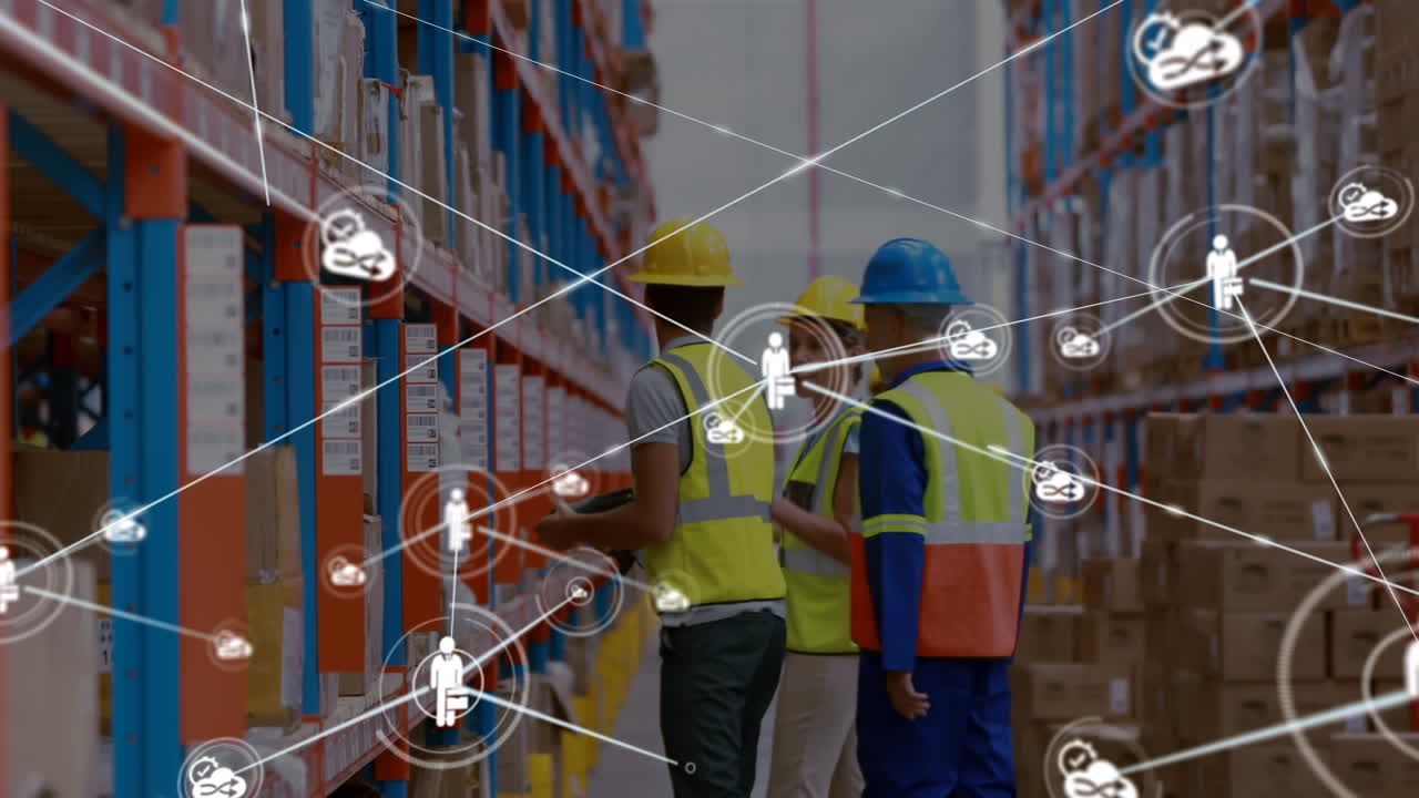 animación de la red de conexiones con iconos sobre los hombres que trabajan en el almacén