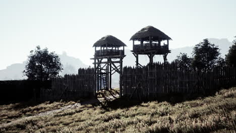 antiguas torres de vigilancia de madera