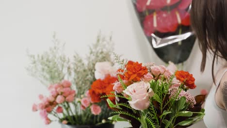 floristería con un ramo terminado en febrero