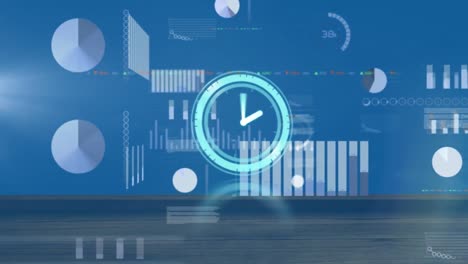 animación de reloj en movimiento y procesamiento de datos diversos sobre fondo azul