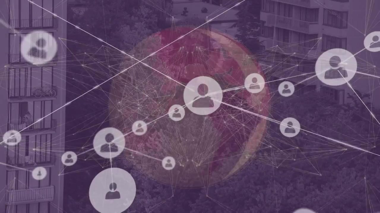 Animazione di icone connesse, punti che formano un globo e un motivo astratto su edifici moderni.