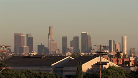 Panorama-or-longshot-of-downtown-Los-Angeles-in-the-evening,-California,-USA