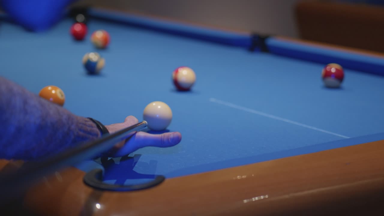 A snooker player on the snooker table