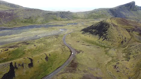 Off-roading-through-volcanic-terrain-in-Iceland