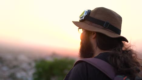 lifestyle photographer at sunset in 4k